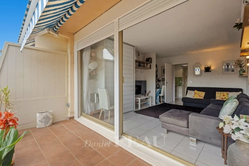 Image d'un appartement 1 pièce 26 m² à 580000€ à saint-tropez (83990)