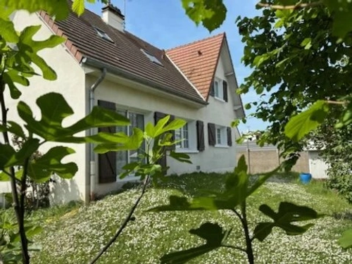 Image d'un maison 4 pièces 175 m² à 582400€ à sartrouville (78500)