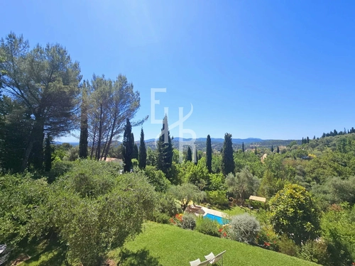 Image d'un maison 5 pièces 205 m² à 1490000€ à spéracèdes (06530)