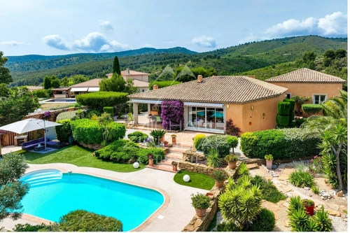 Image d'un maison 6 pièces 186 m² à 1680000€ à la cadière-d'azur (83740)