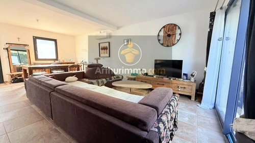 Image d'un maison 4 pièces 94 m² à 379000€ à pourrières (83910)