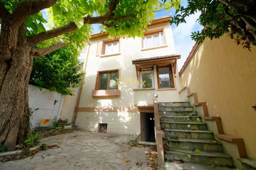 Image d'un maison 4 pièces 92 m² à 599000€ à nanterre (92000)