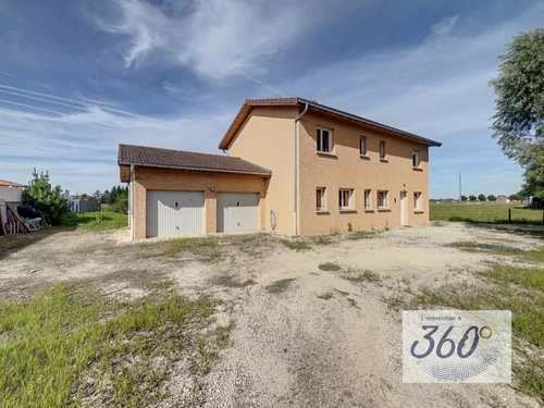 Image d'un maison 7 pièces 159 m² à 219000€ à louhans (71500)