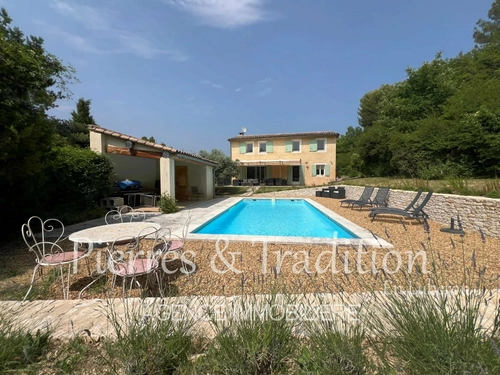 Image d'un maison 5 pièces 122 m² à 450000€ à apt (84400)