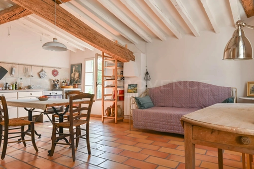 Image d'un appartement 2 pièces 47 m² à 210000€ à l'isle-sur-la-sorgue (84800)