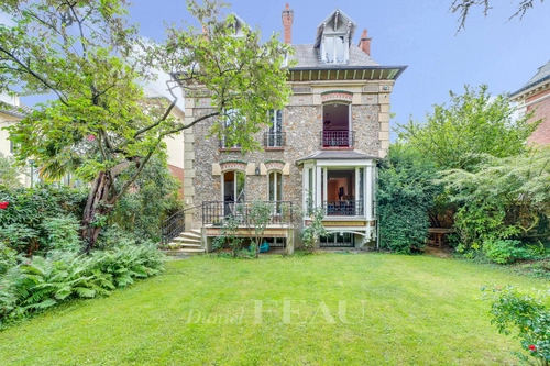 Image d'un maison 9 pièces 320 m² à 2990000€ à versailles (78000)