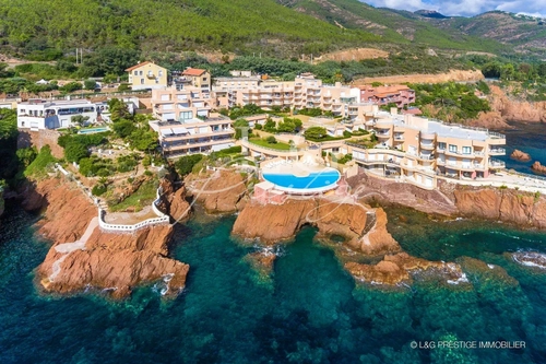 Image d'un appartement 2 pièces 48 m² à 389000€ à théoule-sur-mer (06590)