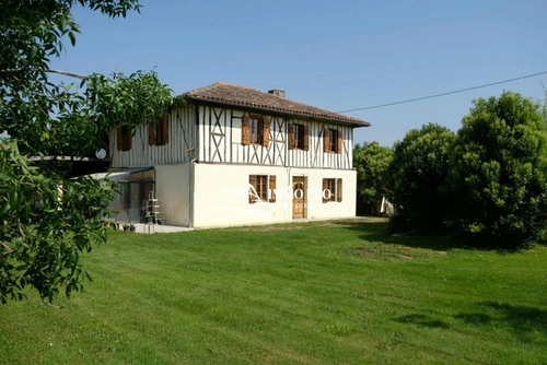 Image d'un maison 7 pièces 179 m² à 344000€ à gimont (32200)