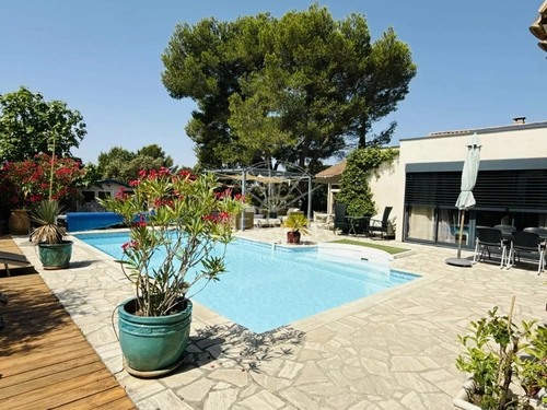Image d'un maison 5 pièces 160 m² à 650000€ à l'isle-sur-la-sorgue (84800)