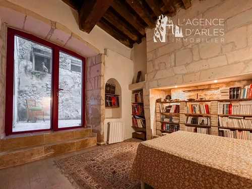 Image d'un appartement 2 pièces 49 m² à 193500€ à arles (13104)