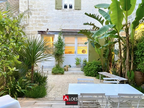 Image d'un maison 7 pièces 184 m² à 785000€ à aigues-mortes (30220)