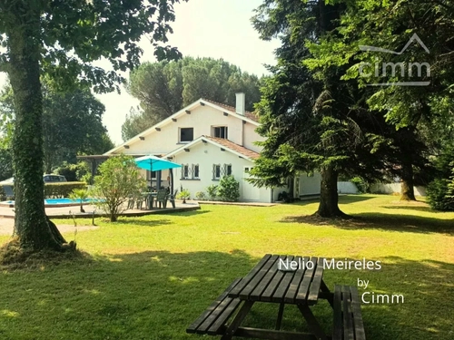 Image d'un maison 7 pièces 198 m² à 510000€ à sore (40430)