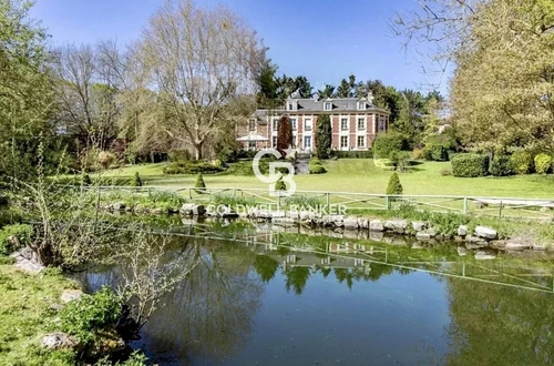 Image d'un maison 12 pièces 481 m² à 5000000€ à chantilly (60500)