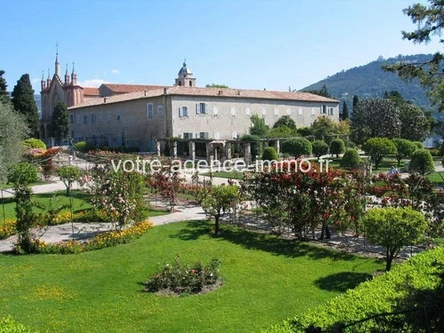 Image d'un appartement 4 pièces 81 m² à 560000€ à nice (06000)