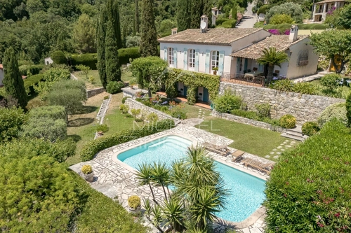 Image d'un maison 5 pièces 188 m² à 1190000€ à vence (06140)