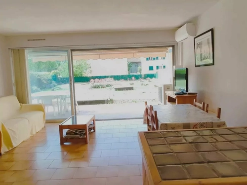 Image d'un appartement 2 pièces 47 m² à 210000€ à le lavandou (83980)