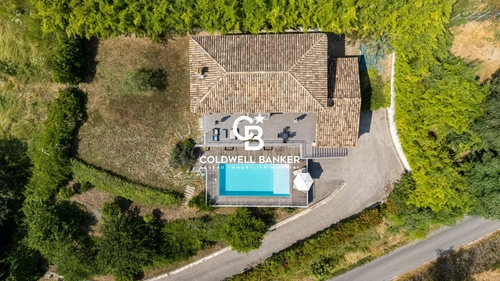 Image d'un maison 5 pièces 260 m² à 1590000€ à vence (06140)