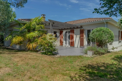 Image d'un maison 6 pièces 133 m² à 475000€ à mios (33380)