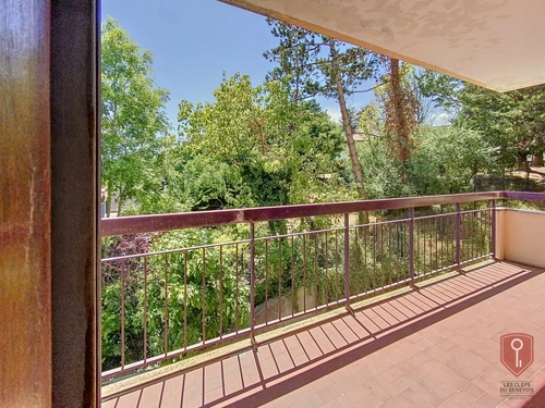Image d'un appartement 3 pièces 78 m² à 349000€ à saint-julien-en-genevois (74160)