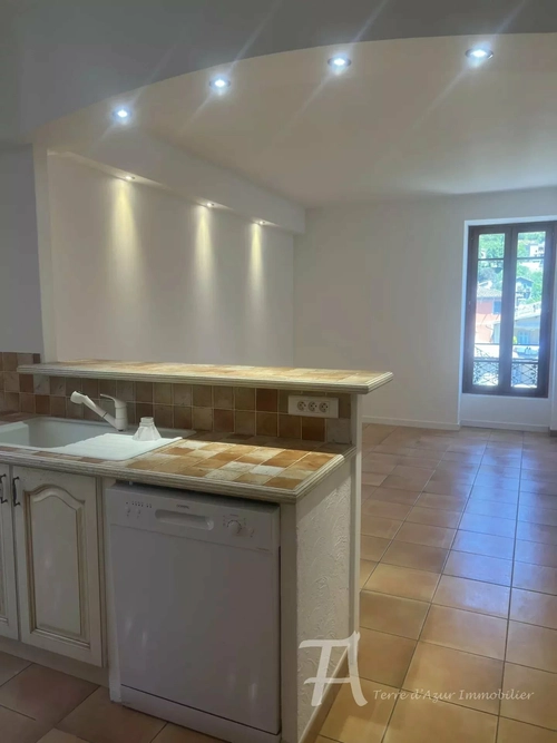 Image d'un appartement 2 pièces 38 m² à 141000€ à sospel (06380)