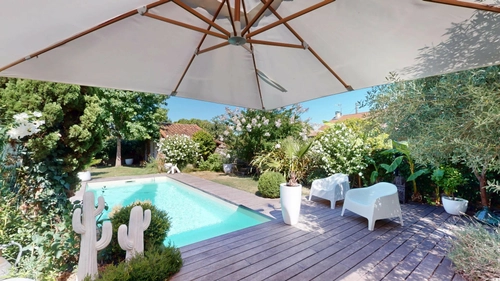 Image d'un maison 7 pièces 218 m² à 650000€ à carbonne (31390)
