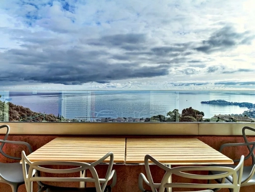 Image d'un appartement 3 pièces 60 m² à 830000€ à villefranche-sur-mer (06230)