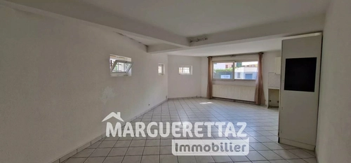 Image d'un appartement 3 pièces 73 m² à 240000€ à la roche-sur-foron (74800)
