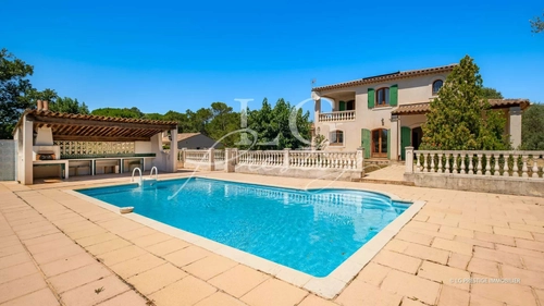 Image d'un maison 7 pièces 160 m² à 665000€ à montauroux (83440)