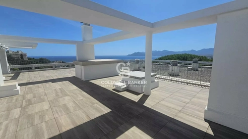 Image d'un appartement 3 pièces 77 m² à 960000€ à cannes (06400)