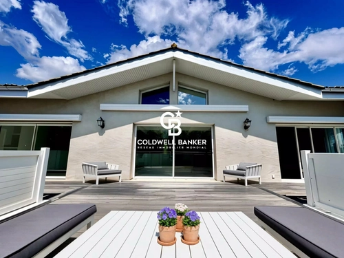 Image d'un appartement 4 pièces 95 m² à 997500€ à andernos-les-bains (33510)