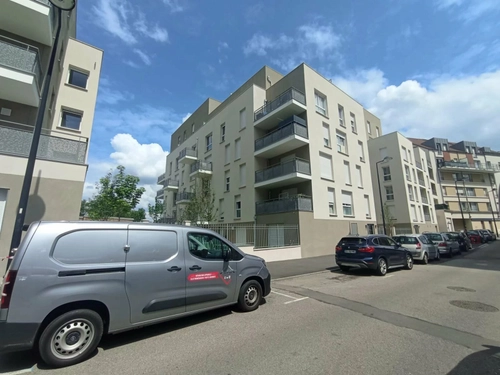 Image d'un appartement 1 pièce 31 m² à 174000€ à trappes (78190)