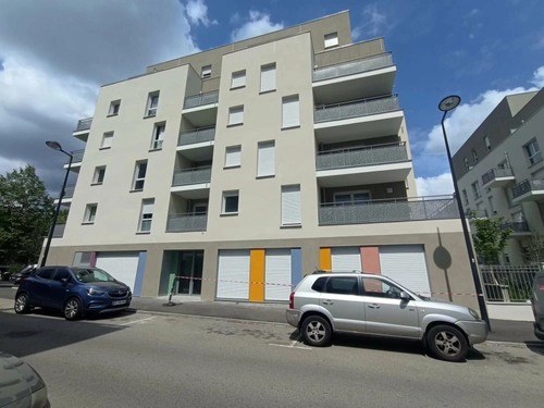 Image d'un appartement 2 pièces 42 m² à 191000€ à trappes (78190)
