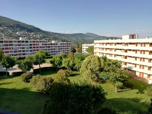Image d'un appartement 3 pièces 60 m² à 118000€ à grasse (06130)