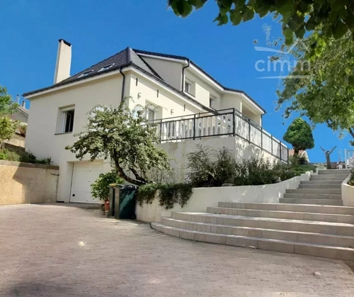 Image d'un maison 4 pièces 146 m² à 368000€ à chanas (38150)