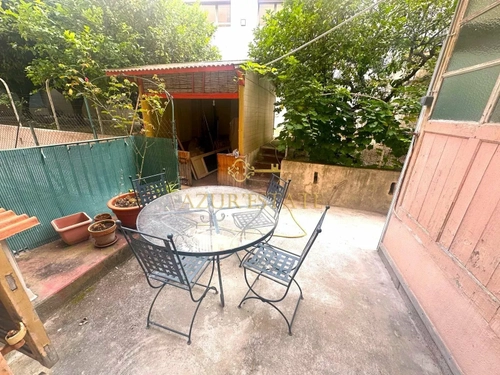 Image d'un appartement 4 pièces 81 m² à 3500€ à beausoleil (06240)