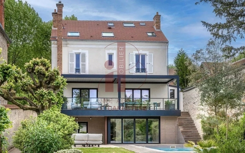 Image d'un maison 8 pièces 463 m² à 1660000€ à fontainebleau (77300)