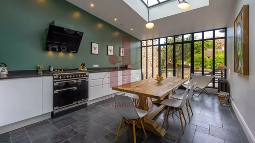 Image d'un maison 9 pièces 310 m² à 1680000€ à fontainebleau (77300)