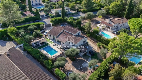 Image d'un maison 6 pièces 199 m² à 829000€ à peymeinade (06530)