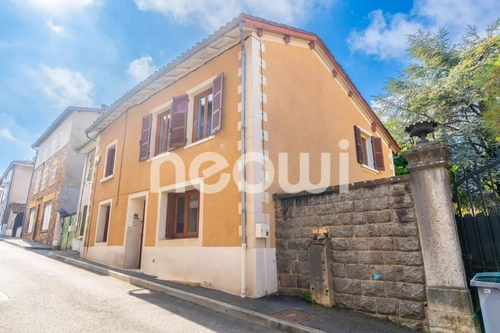 Image d'un maison 6 pièces 138 m² à 235000€ à salles-arbuissonnas-en-beaujolais (69460)