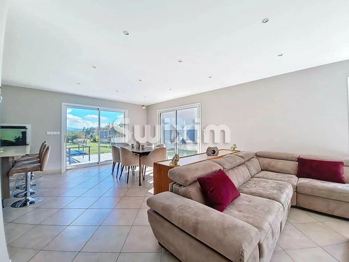 Image d'un maison 5 pièces 120 m² à 680000€ à péron (01630)