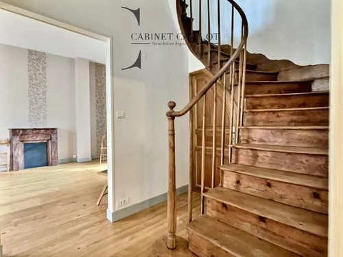 Image d'un maison 6 pièces 124 m² à 351750€ à saintes (17100)