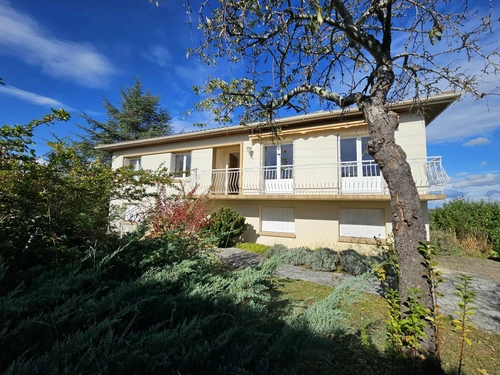 Image d'un appartement 7 pièces 153 m² à 253000€ à auch (32000)