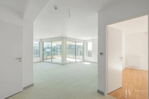 Image d'un appartement 3 pièces 75 m² à 1178€ à bordeaux (33200)