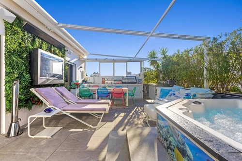 Image d'un appartement 2 pièces 69 m² à 519400€ à vallauris (06220)