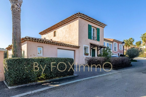 Image d'un appartement 4 pièces 79 m² à 539000€ à villeneuve-loubet (06270)