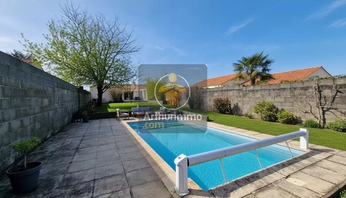 Image d'un maison 6 pièces 140 m² à 296000€ à saint-lumine-de-coutais (44310)