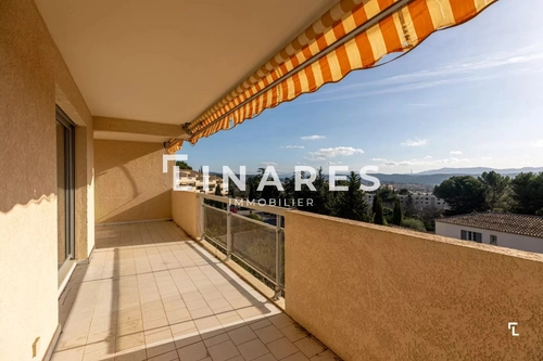 Image d'un appartement 4 pièces 91 m² à 390000€ à aix-en-provence (13090)