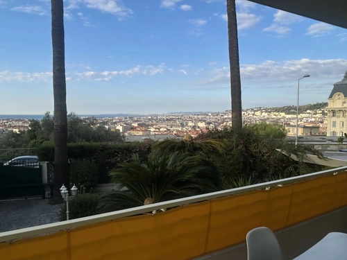 Image d'un appartement meublé 3 pièces 71 m² à 2800€ à nice (06000)
