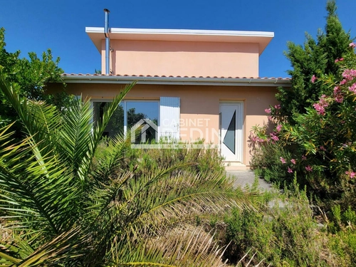 Image d'un maison 4 pièces 112 m² à 683132€ à arès (33740)