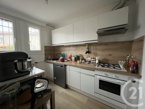 Image d'un maison 4 pièces 68 m² à 890€ à alès (30100)